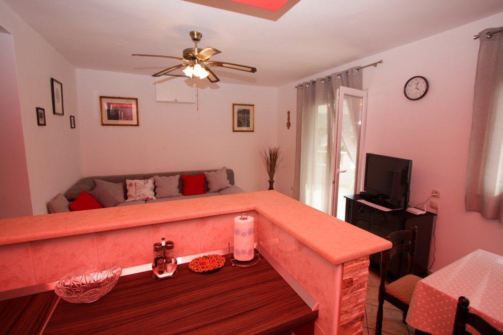 Apartment Miljenko Tomic Сплитска Экстерьер фото